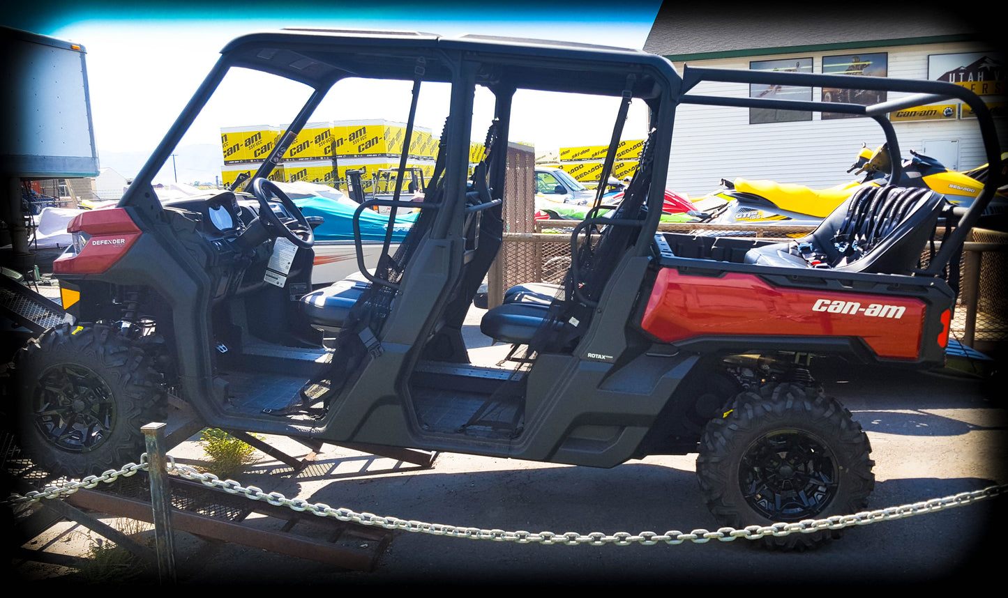 Defender/ Defender Max Backseat and Roll Cage Kit (2016+)