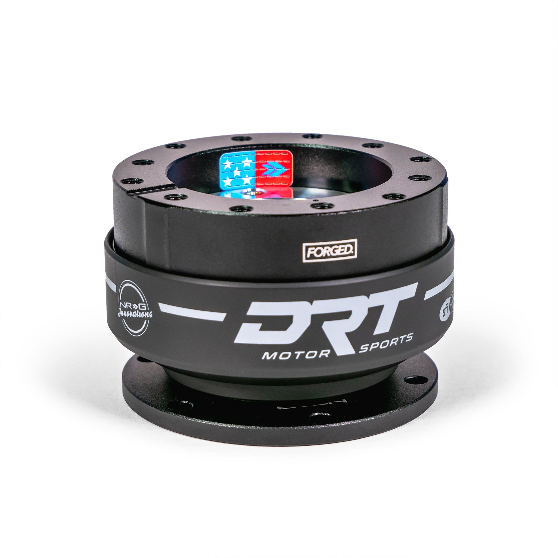 Quick release steering wheel adapter with 6-bolt pattern forged construction