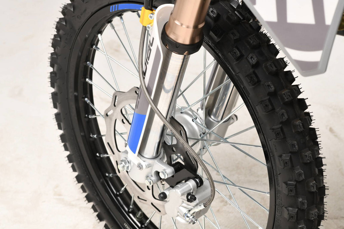 TrailMaster MX250-Pro Dirt Bike, 5-Speed Manual, Dual Disc Brakes, Electric Start (21/18) Wheels