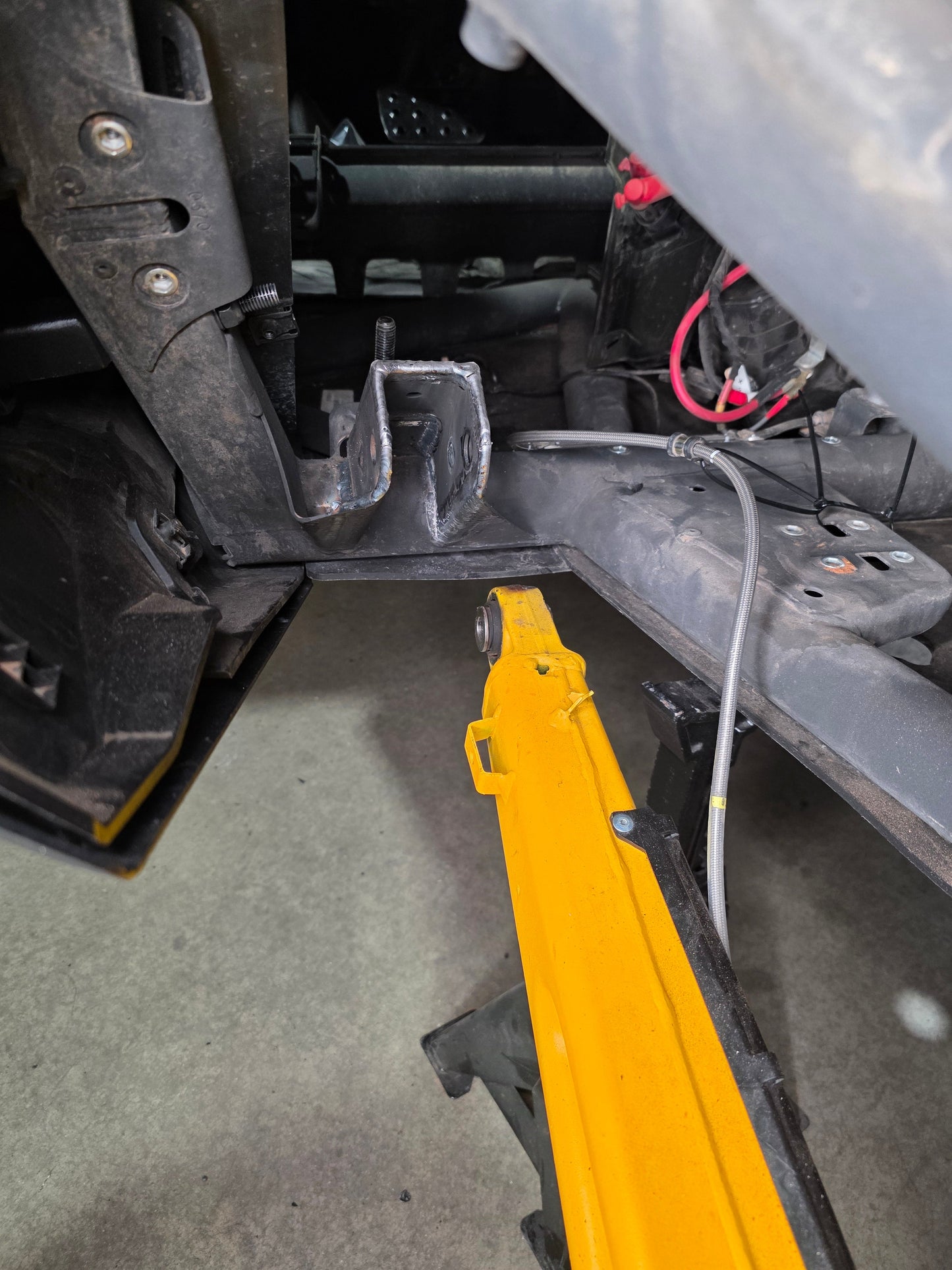 2024+ Can Am Maverick R Trailing Arm Pivot Gusset