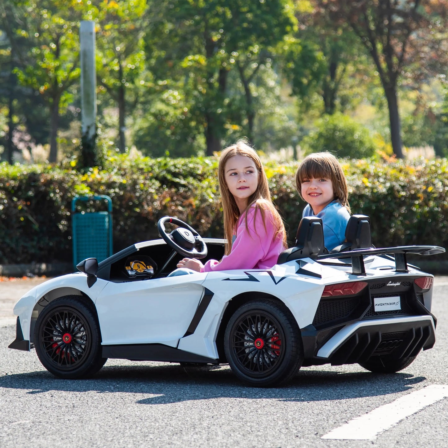 Licensed 24V Lamborghini Aventador 2 Seater Kids Ride-On Car