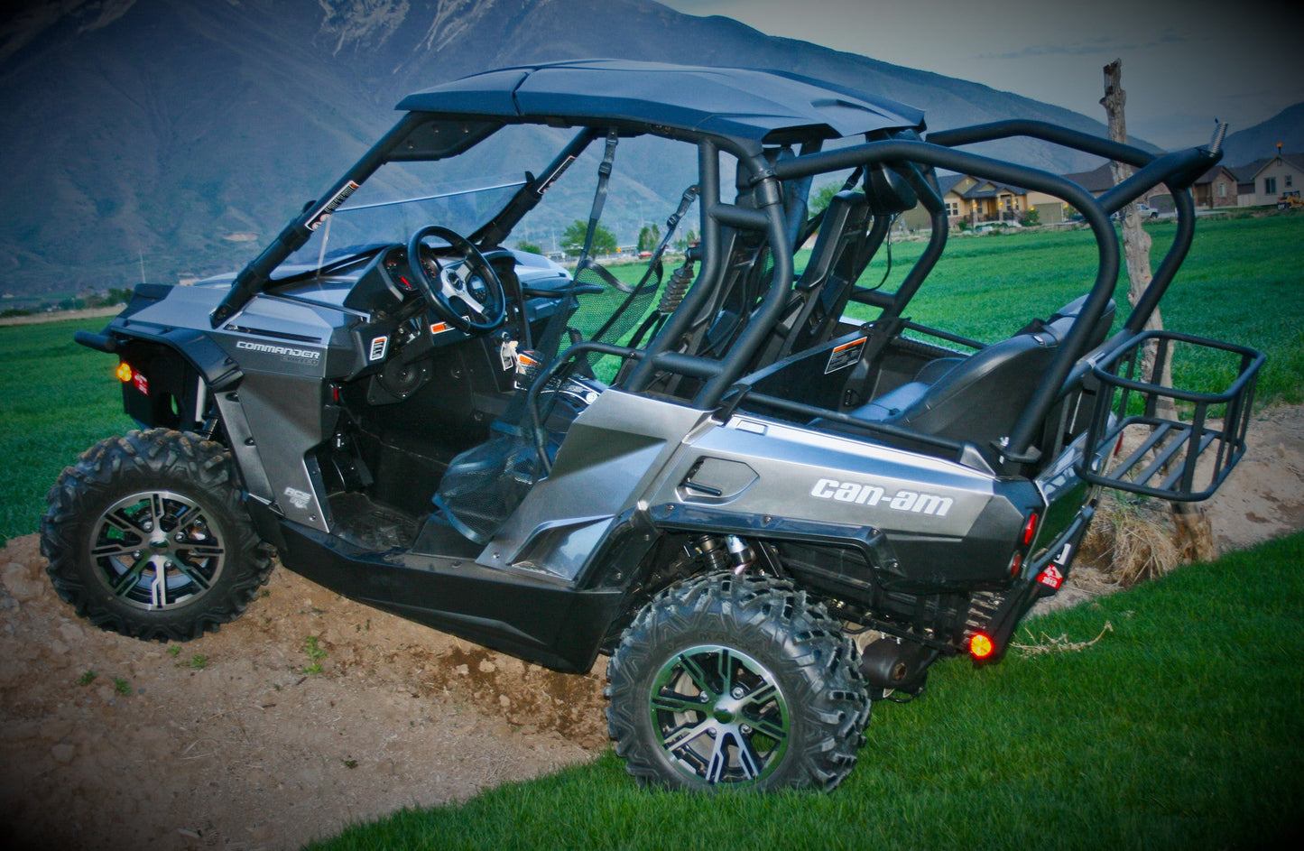 Commander Max Cooler Rack (2011+)