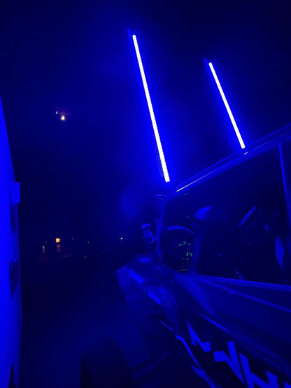 SINGLE COLOR X SERIES WHIPS