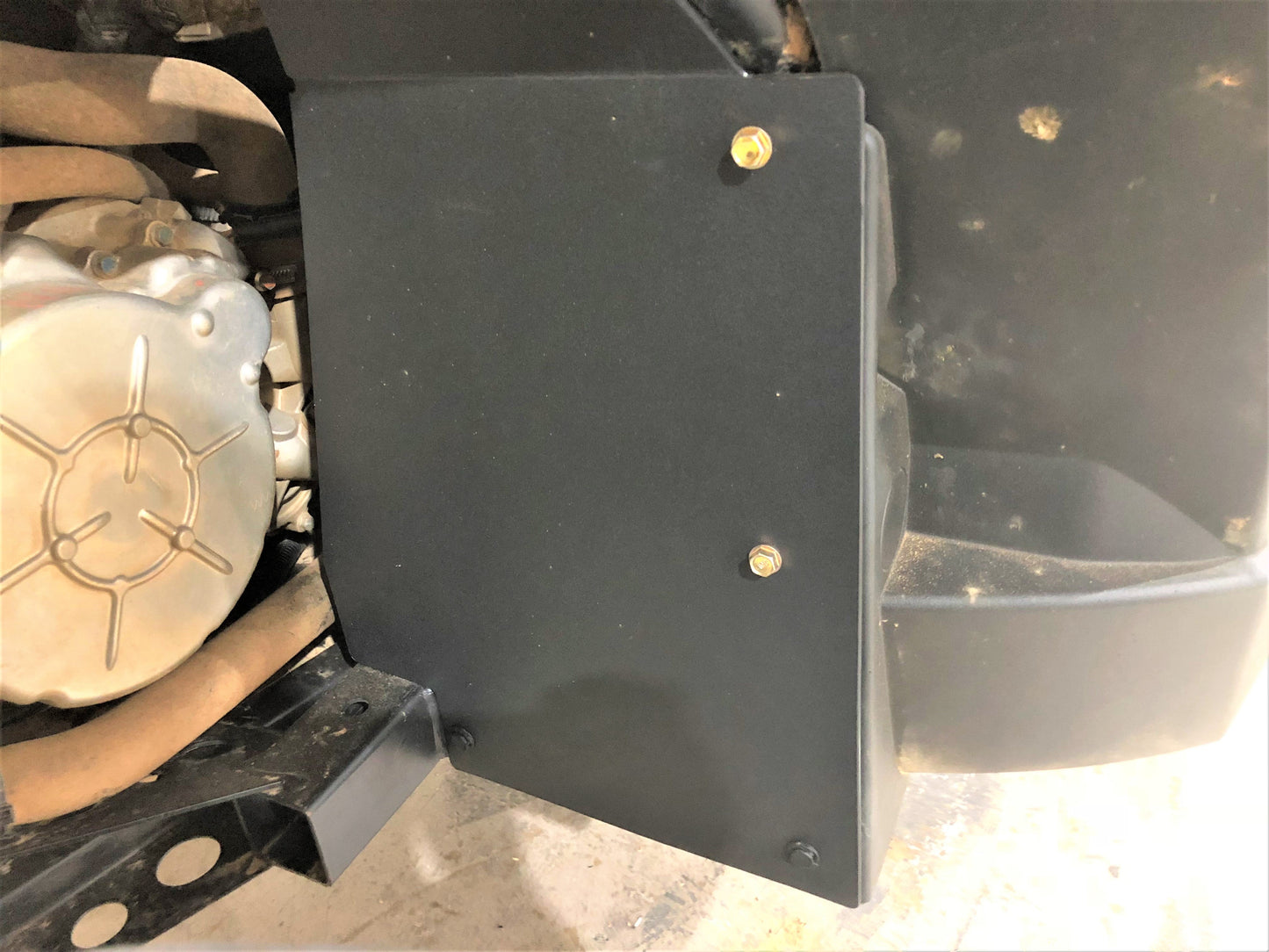 Trail Armor Ranger 1000 and Ranger 1000 Crew Underbed Mud Shield with Fender Enclosure