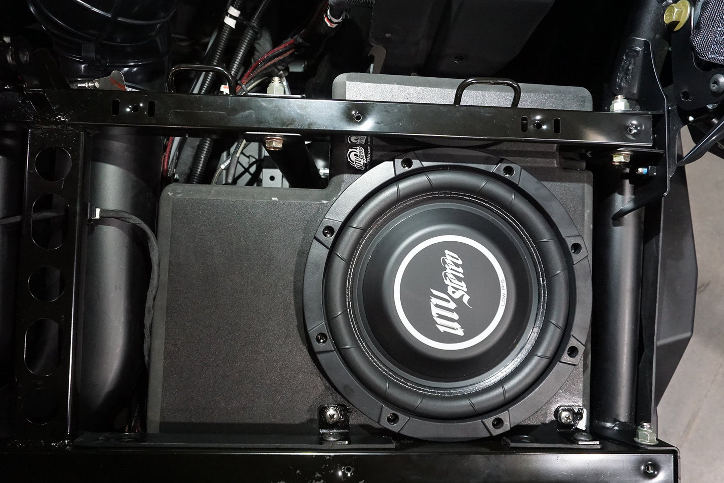 '20-'26 RZR® Pro Series 10" Rear Driver Subwoofer Enclosure (4-Seat Models Only) | UTVS-PRO-ENC-RDRIVER