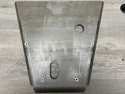 CAN AM MAVERICK R 2 SEAT REAR SKID/GUSSET PLATE